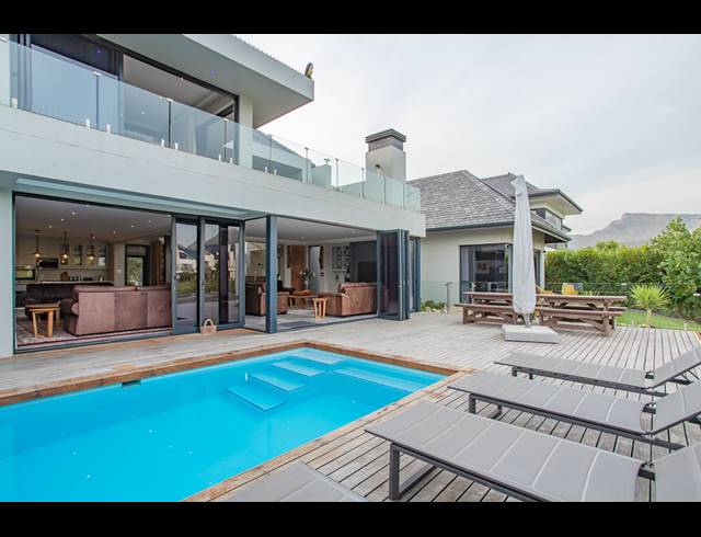 3 BEDROOM HOUSE TO LET IN PEARL VALLEY GOLF & COUNTRY ESTATE